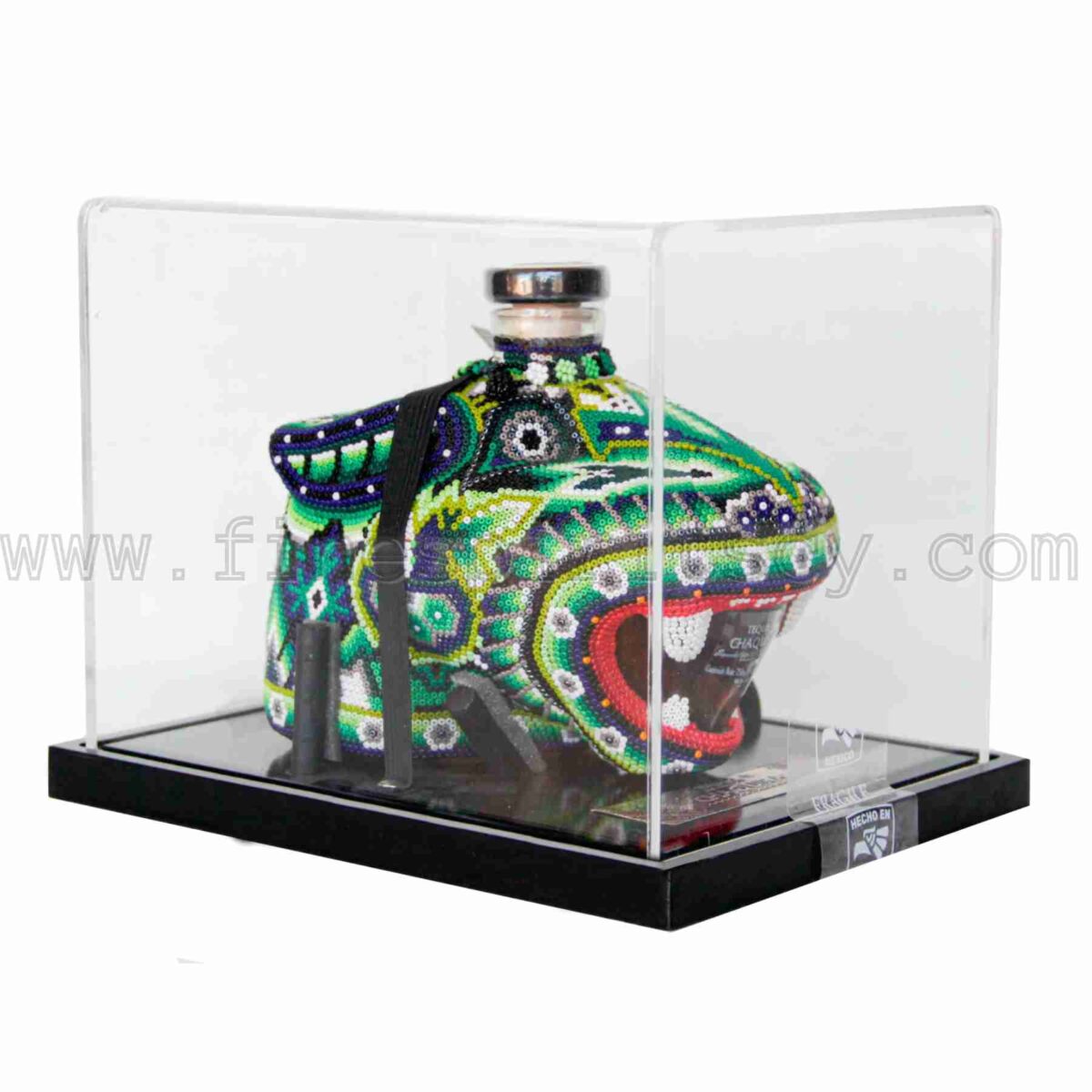 Chaquira Reposado Green Tequila Reserva de El Jaguar Mexican Box Display Case